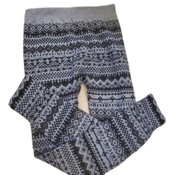 Pink Republic Gray & Black Fair Isle Nordic Print Stretch Knit Leggings Tights - Picture 1 of 9